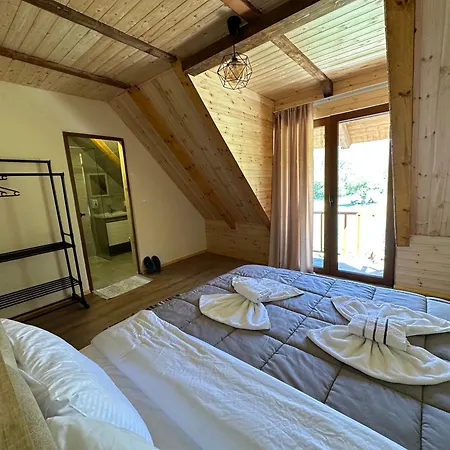 Royal Land Guest house *