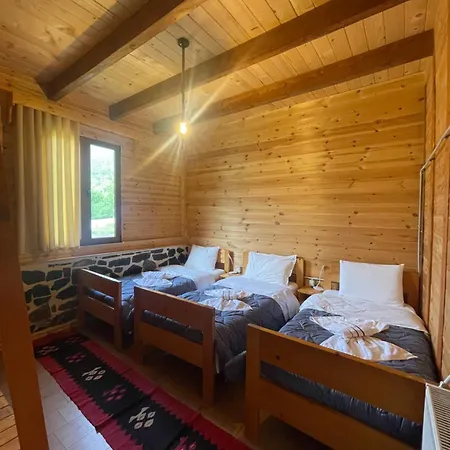Royal Land Konukevi 4*