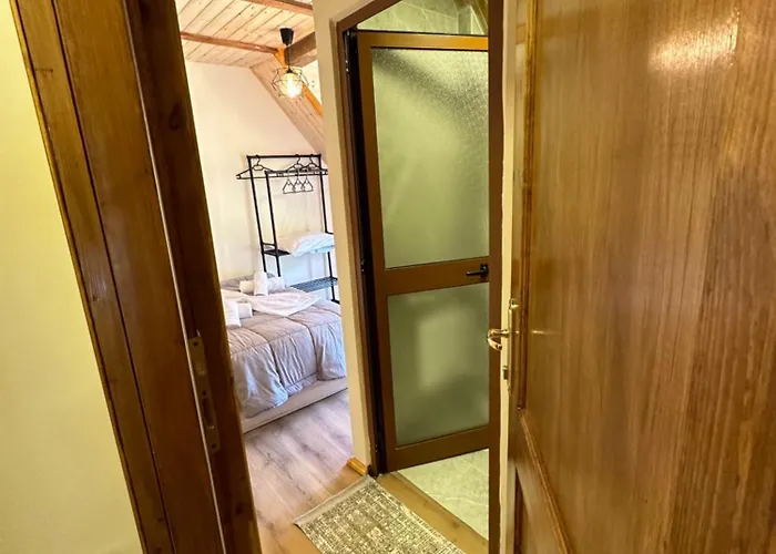 Guest house Royal Land 4*