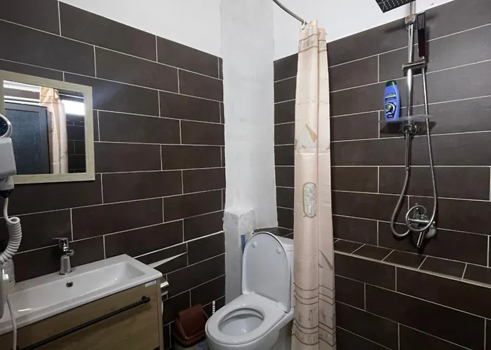 Guest house Royal Land 4*