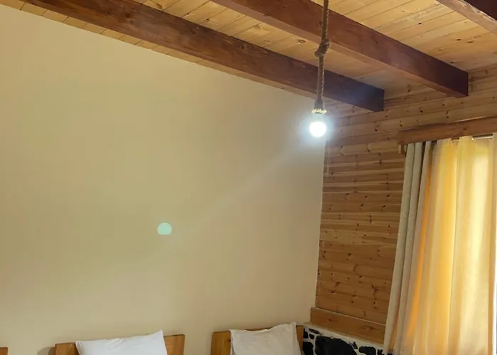 Guest house Royal Land 4*