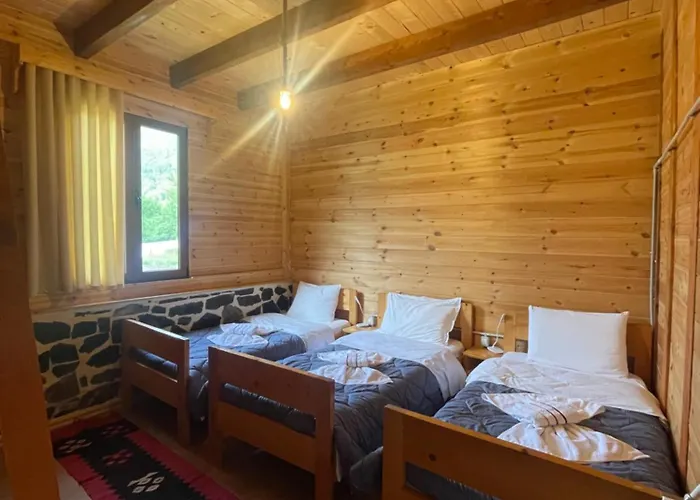 Royal Land Guest house 4*