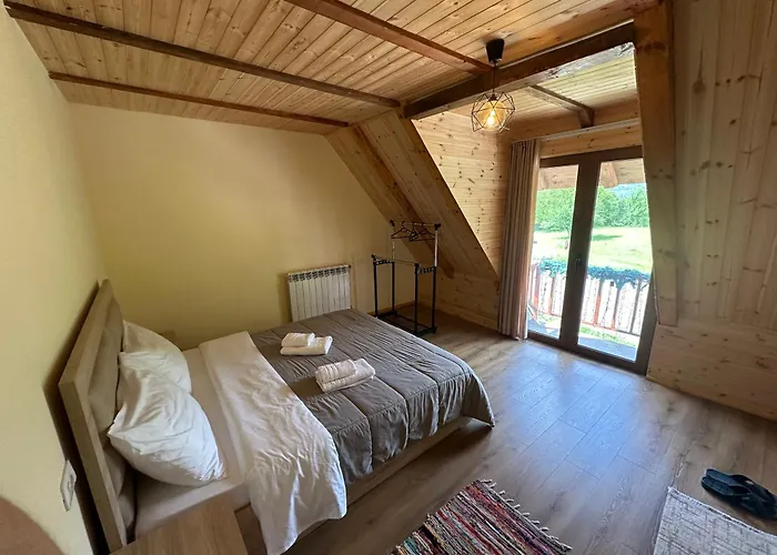 Guest house Royal Land 4*