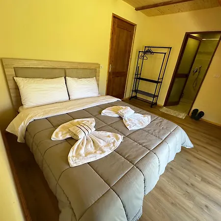 Royal Land Vendégház 4*