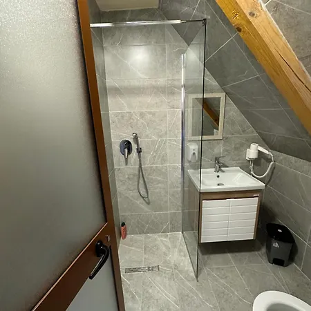 Guest house Royal Land 4*